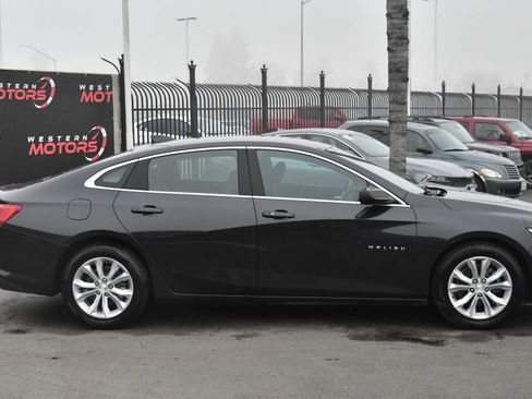 Used 2023 Chevrolet Malibu LT image 9