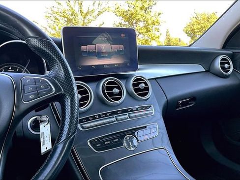 Used 2016 Mercedes-Benz C 300 Sedan image 6