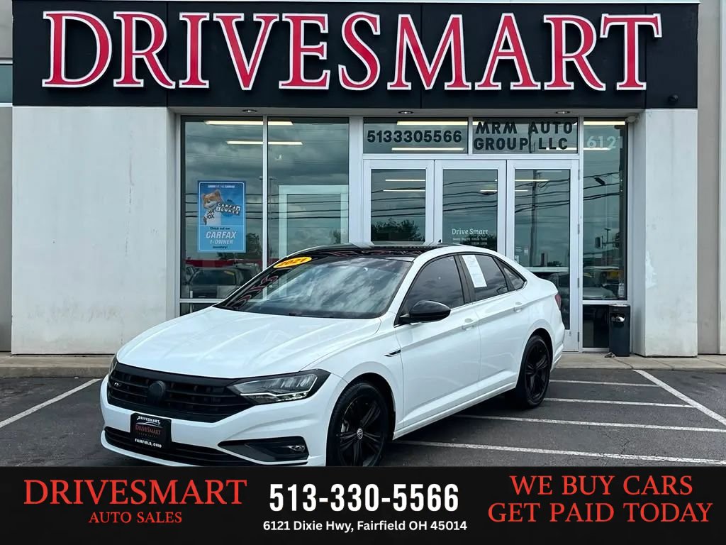 Used 2021 Volkswagen Jetta R-Line w/ R-Line Cold Weather Package FWD image 1