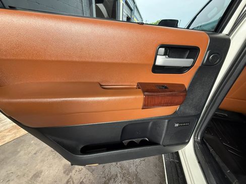 Used 2011 Toyota Sequoia Platinum RWD image 23