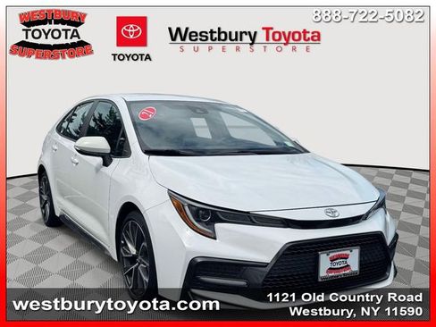 Used 2021 Toyota Corolla SE FWD image 1