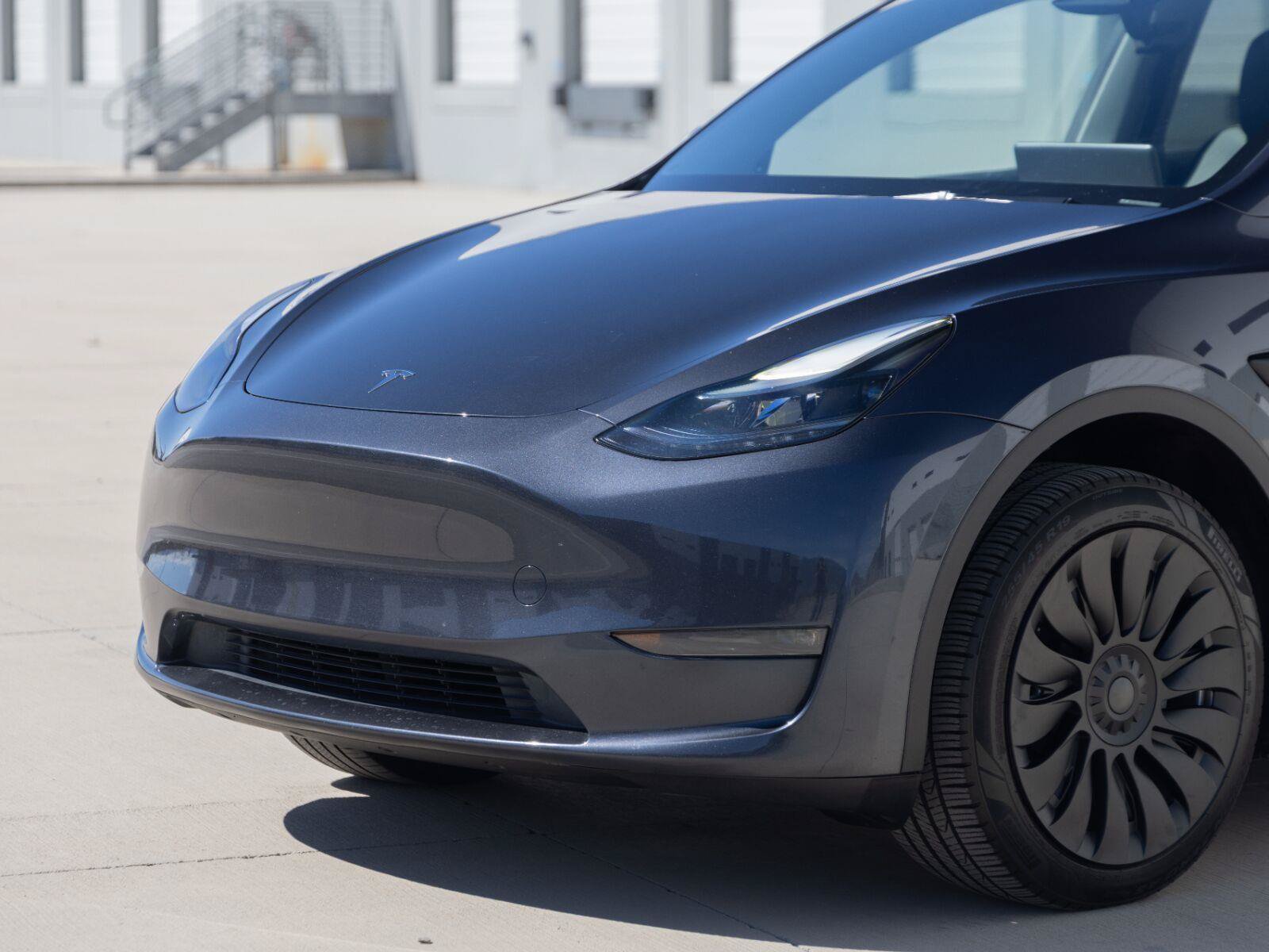 Used 2024 Tesla Model Y Long Range AWD/4WD image 13