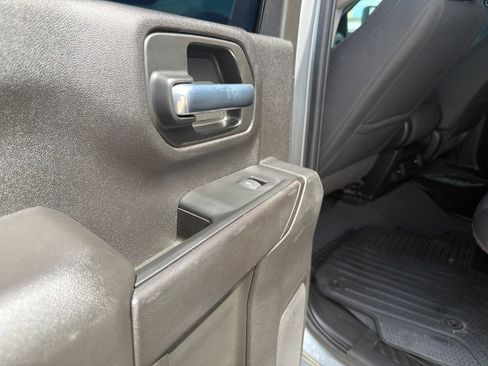 Used 2024 Chevrolet Silverado 2500 Custom w/ Custom Convenience Package AWD/4WD image 18