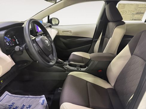 New 2026 Toyota Corolla LE FWD image 11
