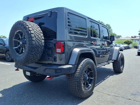 Used 2016 Jeep Wrangler Unlimited Rubicon AWD/4WD image 15