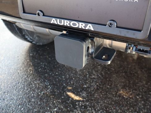 Used 2023 Land Rover Defender 90 X-Dynamic SE image 37