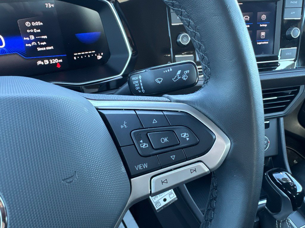 Certified 2024 Volkswagen Jetta Sport FWD image 17