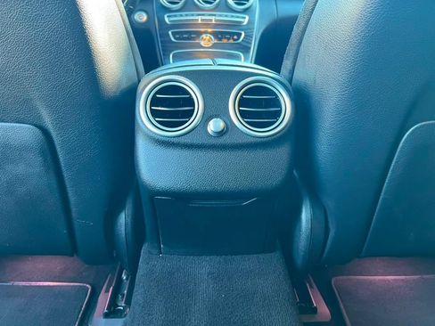 Used 2020 Mercedes-Benz C 300 4MATIC Sedan image 18