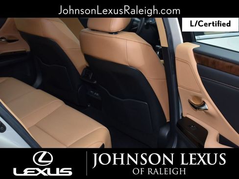 Certified 2024 Lexus ES 350 w/ Premium Package FWD image 10