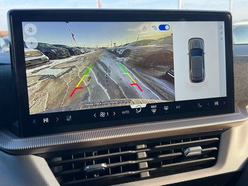 New 2026 Ford Explorer Active w/ Active Comfort Package image 18