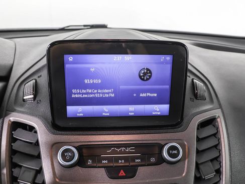 Used 2022 Ford Transit Connect XLT image 29