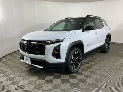 New 2026 Chevrolet Equinox RS w/ Convenience Package III AWD/4WD image 3