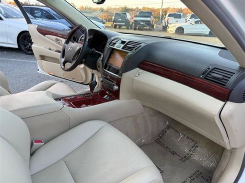 Used 2012 Lexus LS 460 image 16
