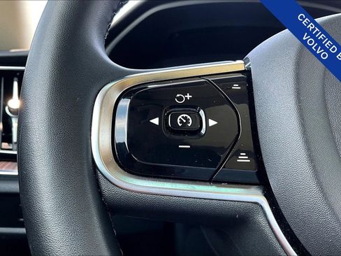 Certified 2024 Volvo V60 B5 Cross Country Plus image 25