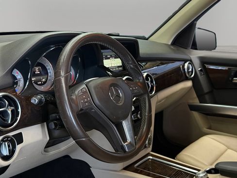 Used 2015 Mercedes-Benz GLK 350 2WD w/ Appearance Package image 15