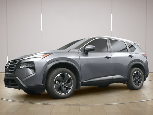 Certified 2024 Nissan Rogue SV w/ SV Premium Package FWD image 20