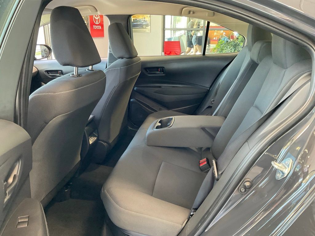 Certified 2025 Toyota Corolla LE FWD image 21