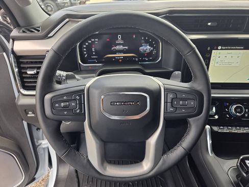 Used 2026 GMC Sierra 1500 Denali AWD/4WD image 24