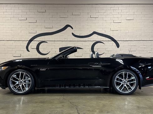Used 2017 Ford Mustang GT Premium w/ Equipment Group 401A image 12