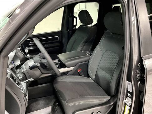 Used 2025 RAM 1500 Big Horn image 32
