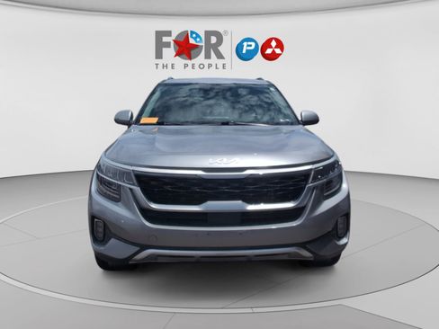 Used 2022 Kia Seltos SX w/ Sunroof Package AWD/4WD image 8