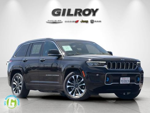 Used 2023 Jeep Grand Cherokee Overland w/ Advanced Protech Group III AWD/4WD image 1