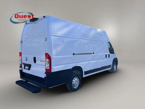 Used 2023 RAM ProMaster 3500 w/ Lane Management Group FWD image 3