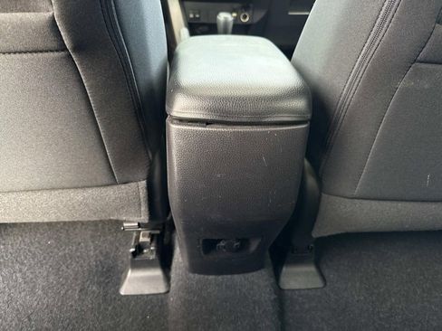 Used 2018 Toyota RAV4 XLE image 20