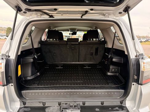 Used 2024 Toyota 4Runner SR5 image 27