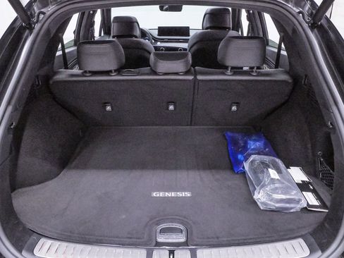 Certified 2025 Genesis GV70 3.5T Sport w/ Sport Advanced Package image 25