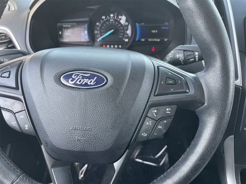 Used 2022 Ford Edge SEL w/ Cargo Accessory Package image 18