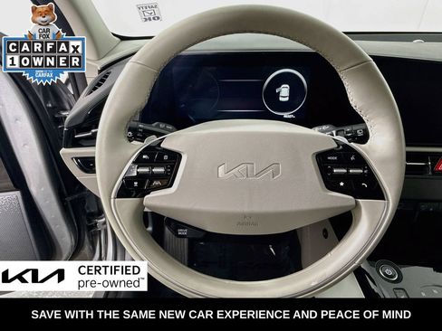 Certified 2023 Kia Niro Wind w/ Wind Preserve Package FWD image 13