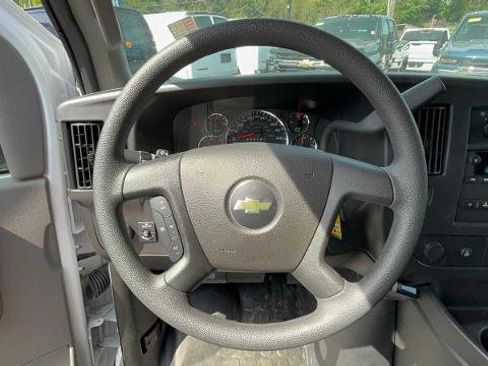 Used 2024 Chevrolet Express 3500 w/ Power Convenience Package RWD image 13