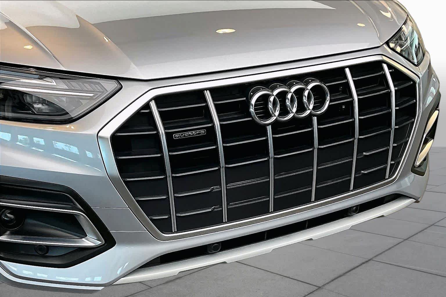 Used 2024 Audi Q5 2.0T Premium AWD/4WD image 31
