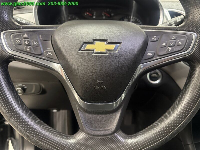 Used 2020 Chevrolet Equinox LS AWD/4WD image 22