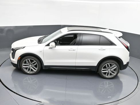 Used 2023 Cadillac XT4 Sport w/ Cold Weather Package image 32