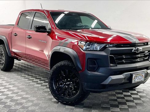 Used 2023 Chevrolet Colorado Trail Boss w/ Safety Package AWD/4WD image 11