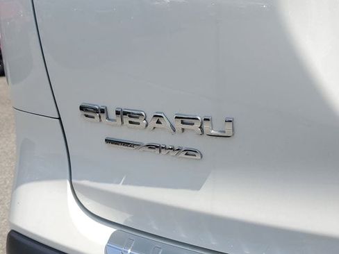 Used 2025 Subaru Ascent Touring w/ Popular Package #1 AWD/4WD image 9