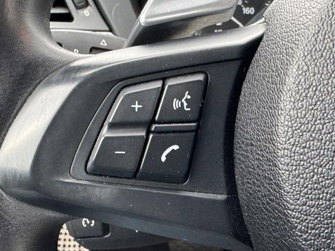 Used 2011 BMW Z4 sDrive30i image 16