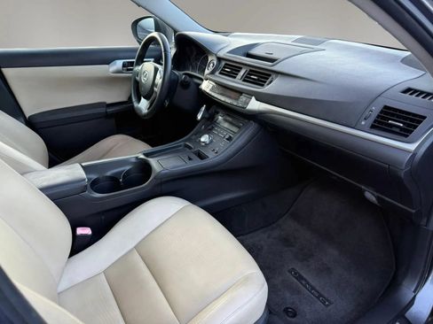 Used 2012 Lexus CT 200h Premium FWD image 19