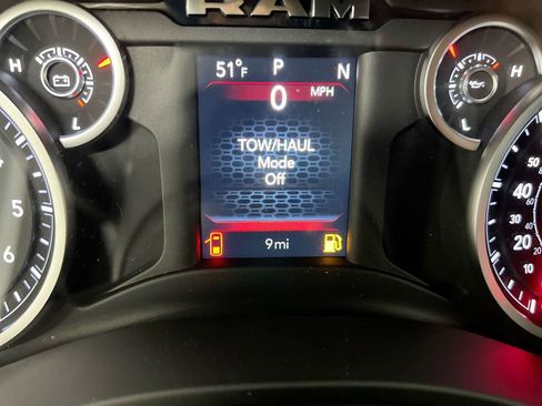 New 2026 RAM 1500 Express AWD/4WD image 13
