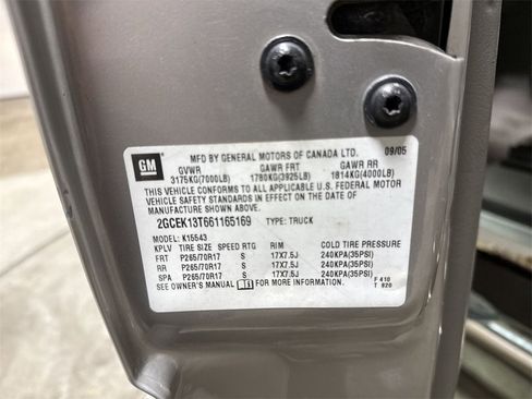 Used 2006 Chevrolet Silverado 1500 LT w/ Onstar Plus Package image 26