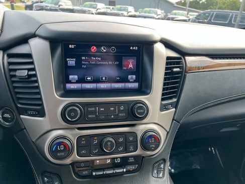 Used 2015 GMC Yukon Denali w/ Open Road Package image 24