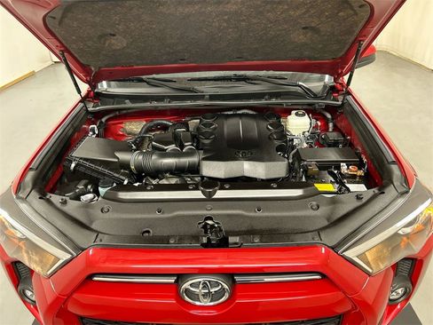 Used 2023 Toyota 4Runner SR5 image 23