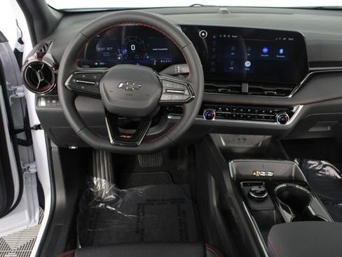 New 2026 Chevrolet Equinox RS w/ Convenience Package III image 11