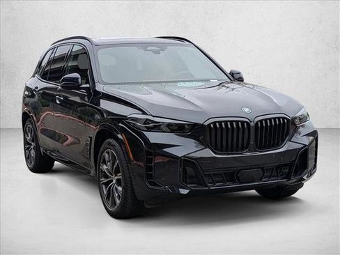 New 2026 BMW X5 xDrive50e w/ M Sport Package image 6