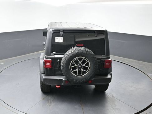 Used 2025 Jeep Wrangler Unlimited Rubicon AWD/4WD image 22