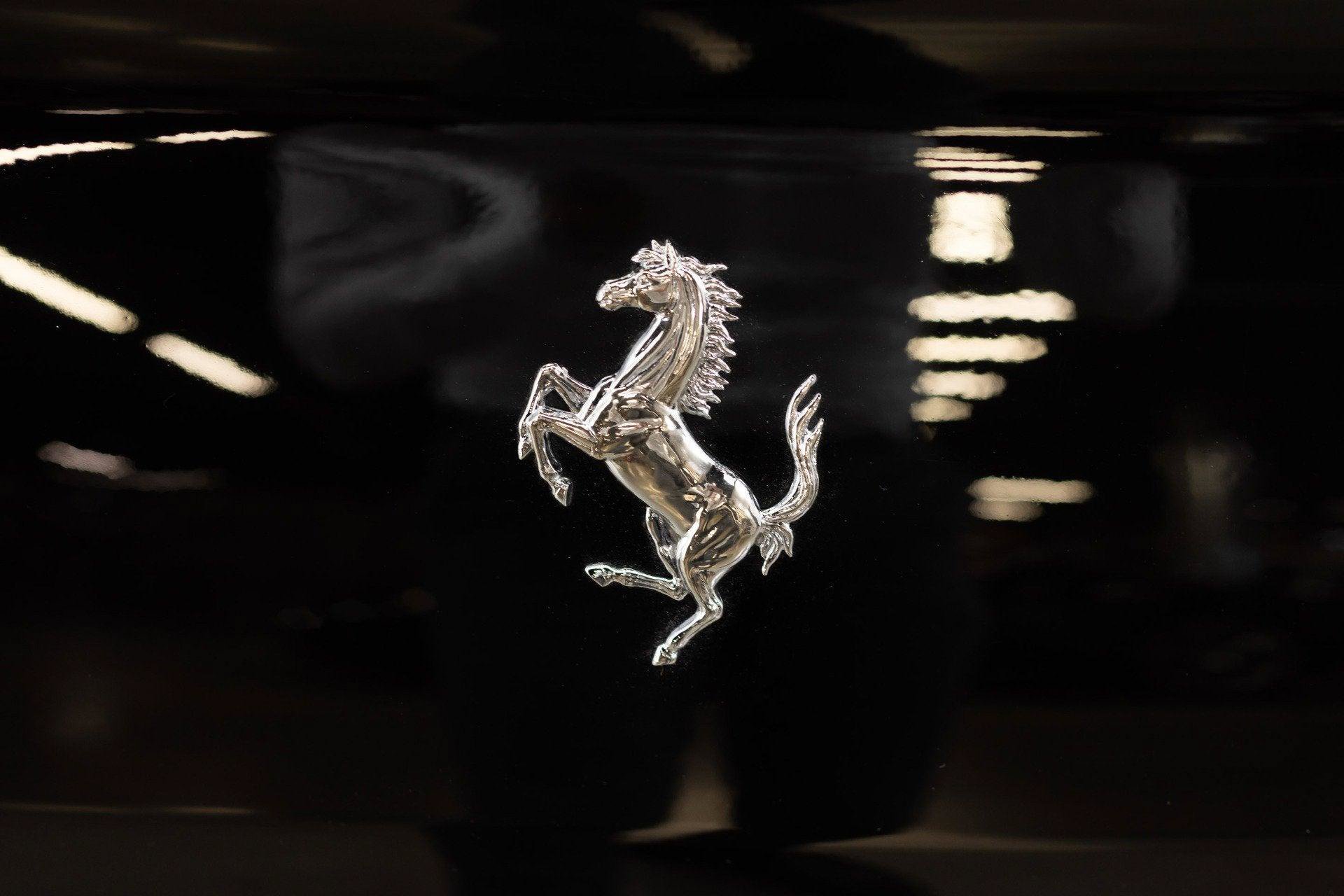 Used 2010 Ferrari California RWD image 38