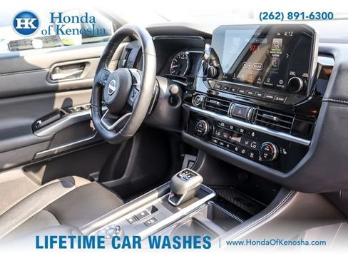 Used 2024 Nissan Pathfinder SL w/ SL Premium Package AWD/4WD image 27