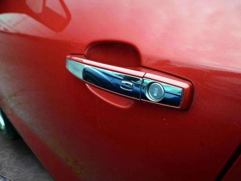 Used 2017 Buick Encore Essence image 10